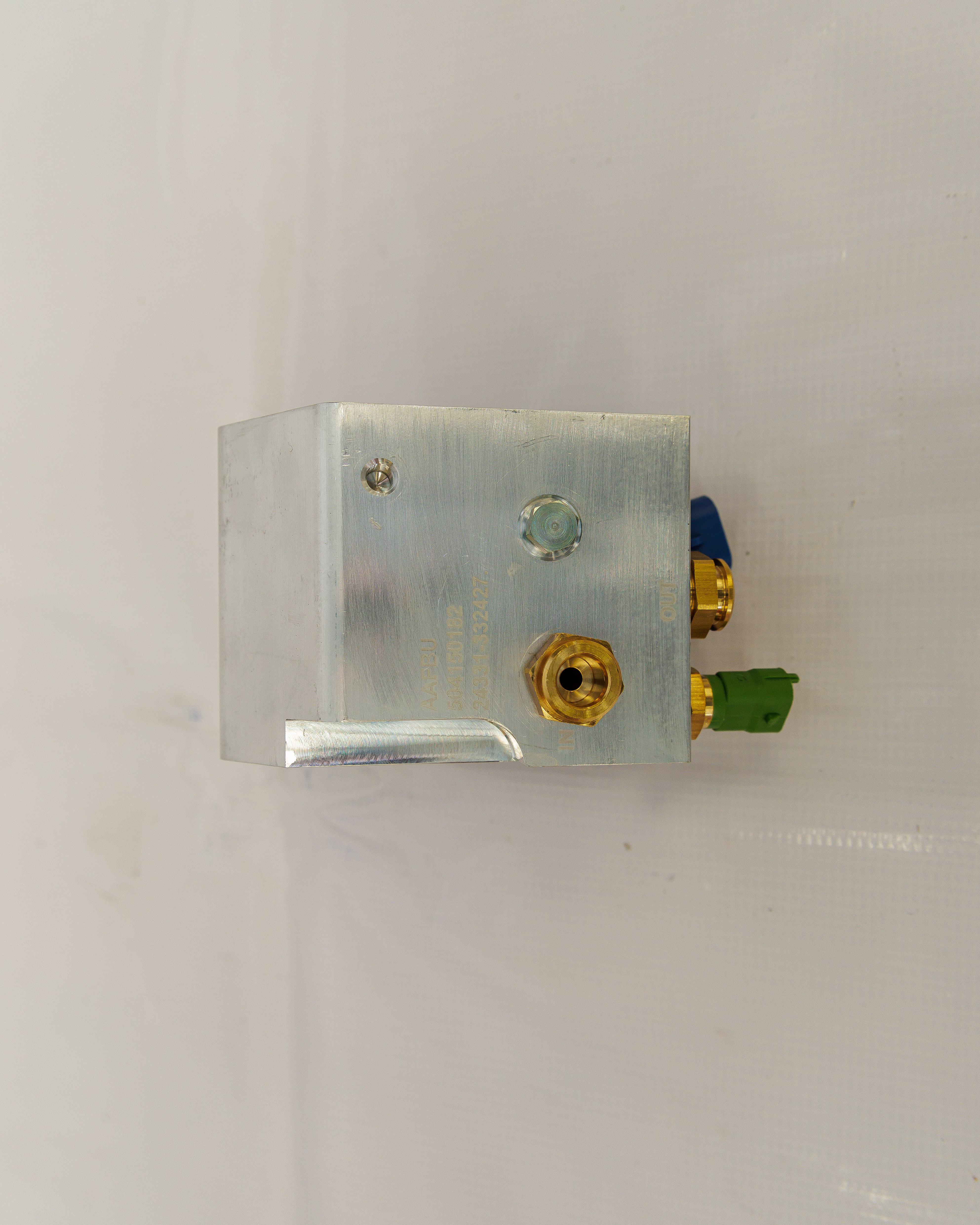 SPAREPART/FUEL FILTER COVER-504150178 - Image 3