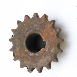DRIVING CHAIN WHEEL (17 TEETH)- 00000047